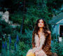 News-Titelbild - Zusammen mit Bon Iver: Ilsey Neil haucht Neil Youngs Klassiker "Heart of Gold" neues Leben ein