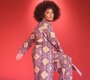 News-Titelbild - Cheers! Tayla Parx serviert Musikvideo zu "Ain’t a Lonely Christmas Song" samt eigener Cocktail-Kreation
