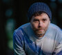 News-Titelbild - In "To Be American" verarbeitet Gabriel Kahane die turbulenten Tage um die letzten US-Präsidentschaftswahlen