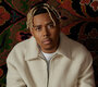 News-Titelbild - Im Musikvideo zu "C Carter" geht Cordae dahin zurück, wo für ihn alles begann