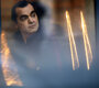 News-Titelbild - Im Musikvideo zu "Sittin’ Here" staunen wir, was man mit Sand alles anstelllen an
