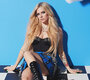 News-Titelbild - Furios in Rot: Avril Lavigne und Travis Barker bringen "Bite Me" zu Jimmy Fallon